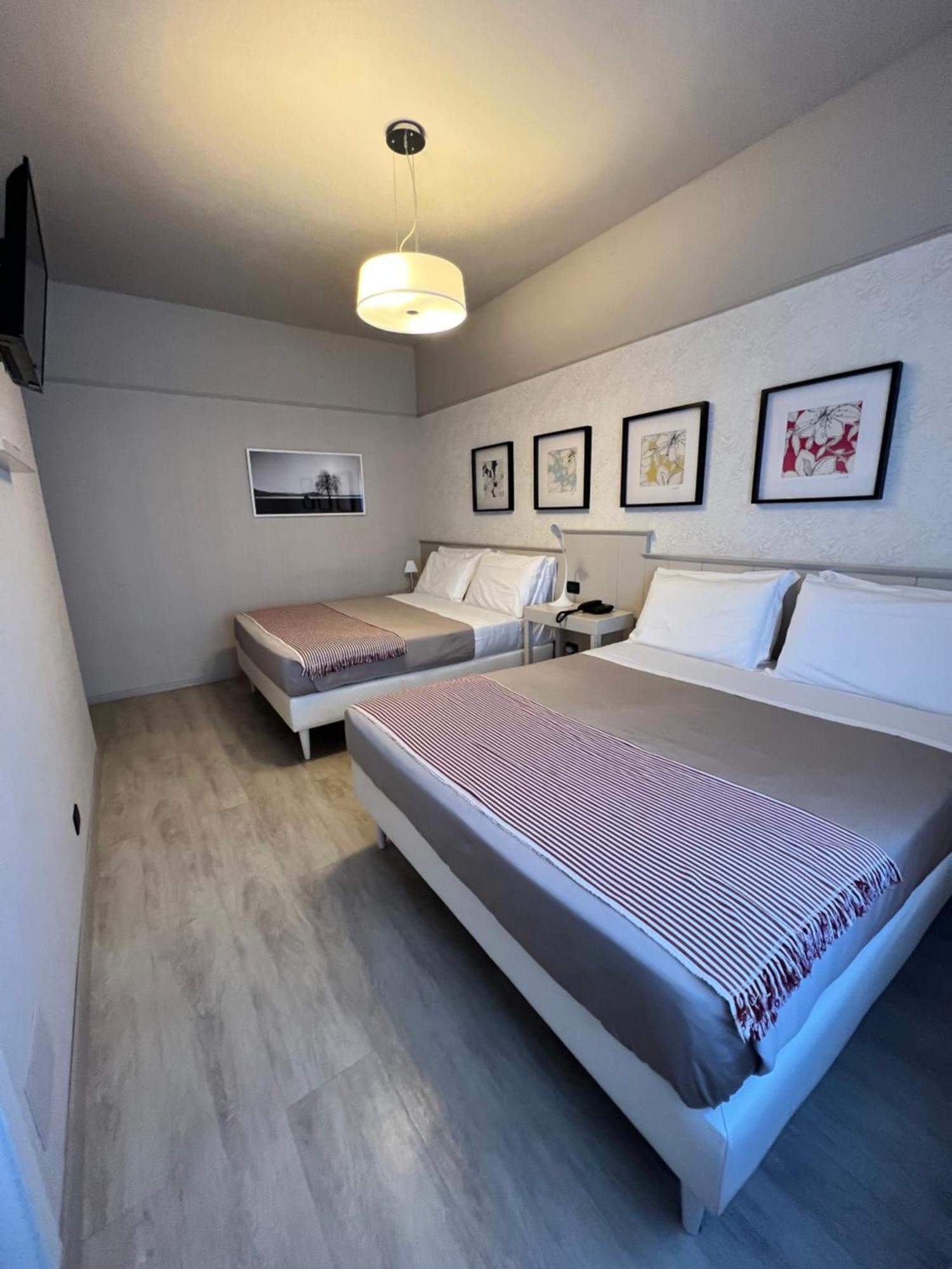 Hotel La Pace San Mauro Torinese Esterno foto