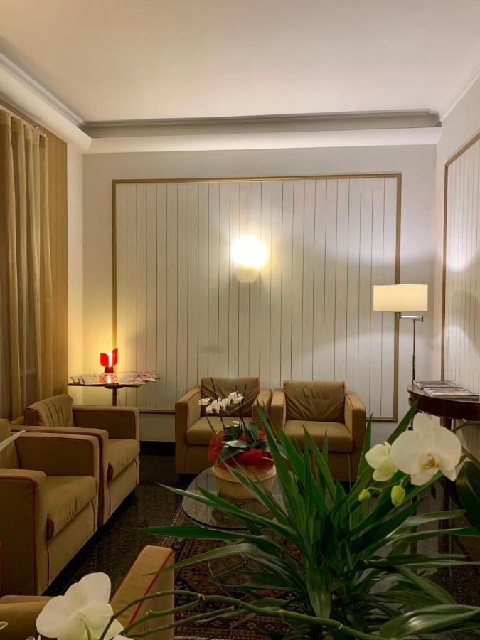 Hotel La Pace San Mauro Torinese Esterno foto